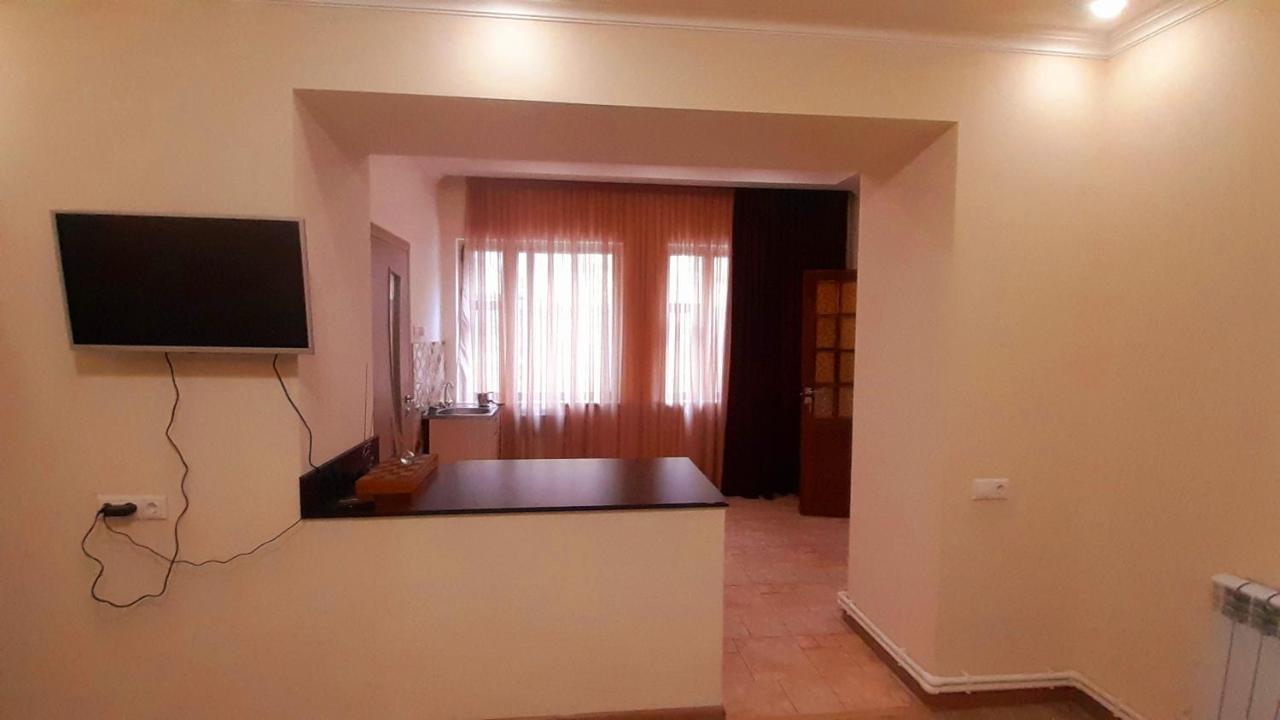 Hotel Dilijan Old Center Luaran gambar
