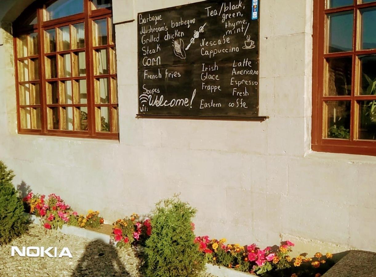 Hotel Dilijan Old Center Luaran gambar