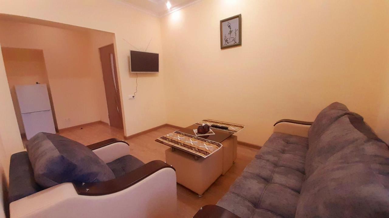 Hotel Dilijan Old Center Luaran gambar