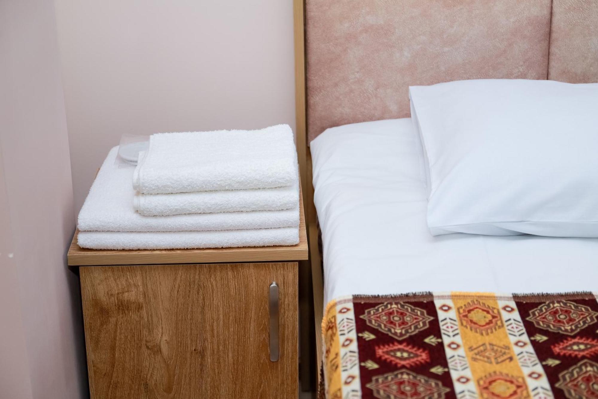 Hotel Dilijan Old Center Luaran gambar