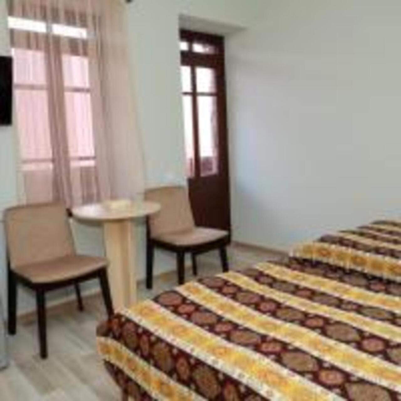 Hotel Dilijan Old Center Luaran gambar