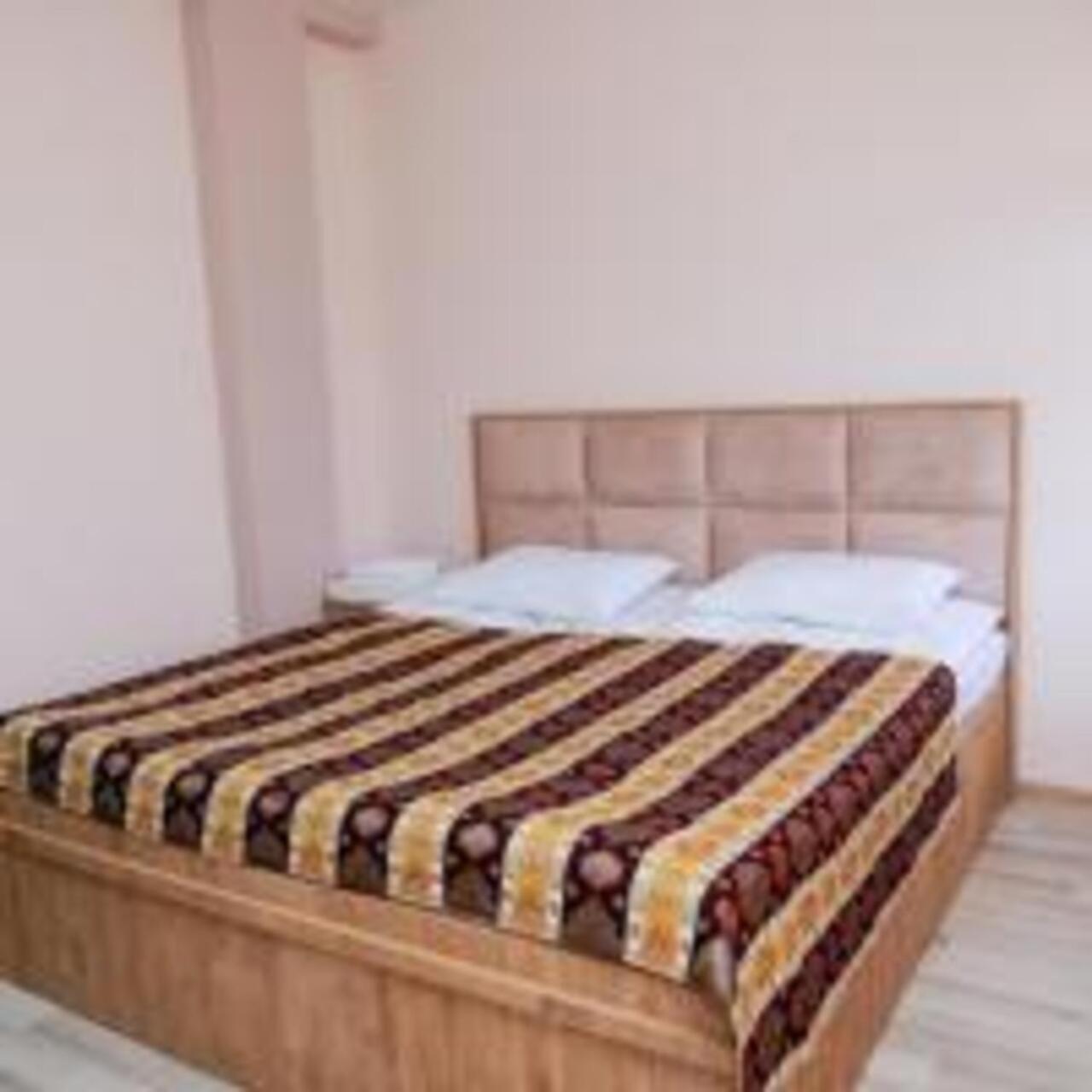 Hotel Dilijan Old Center Luaran gambar